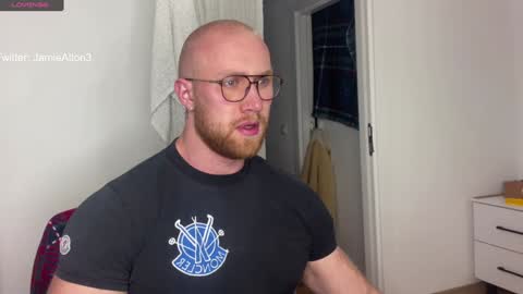 Snapshot of wlademarbergs chatting on January 3, 5:17 am Wlademar online show from January 3, 5:17 am