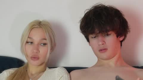 wladilia online show from January 17, 10:46 pm