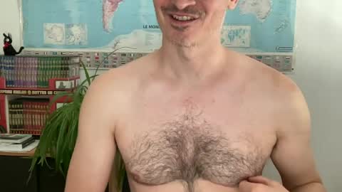 Snapshot of wladsexy88 chatting on June 17, 7:55 am Wladsexy88 online show from June 17, 7:55 am