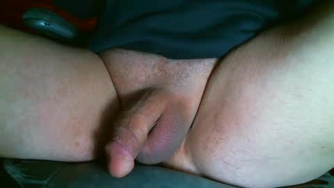 Snapshot of wokeuphardnj chatting on October 1, 1:17 pm wokeuphardnj online show from October 1, 1:17 pm