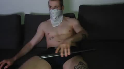 wolf021221 online show from April 18, 8:42 pm