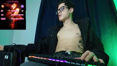  W O L F  online show from January 17, 11:26 am