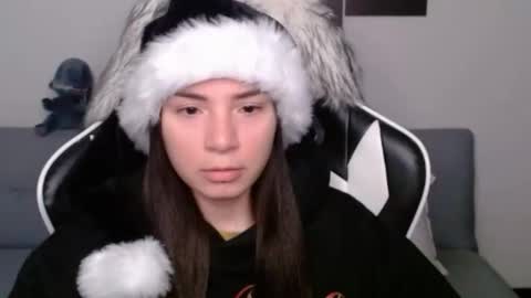 Alex online show from December 2, 3:15 am