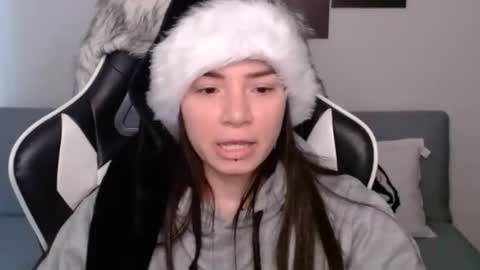 Alex online show from December 22, 9:20 pm