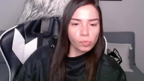 Alex online show from January 2, 1:27 am