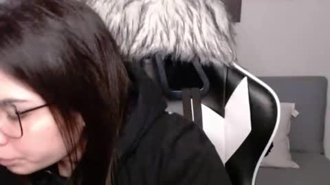 Alex online show from October 12, 1:37 am