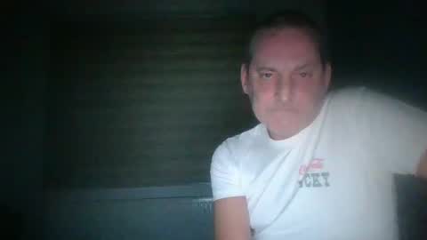 DrippinandCum... online show from January 1, 4:29 am