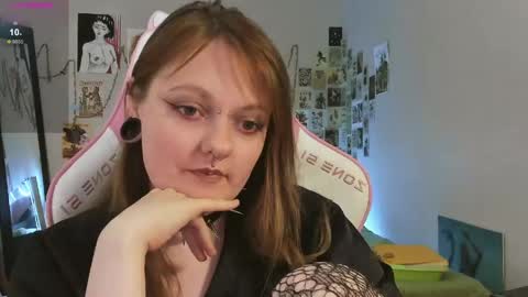 Snapshot of wonderconnie chatting on May 19, 2:12 pm wonderconnie online show from May 19, 2:12 pm