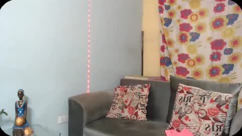 Snapshot of wonderfullight chatting on December 2, 3:26 am SHENIEL RODRIGUEZ online show from December 2, 3:26 am