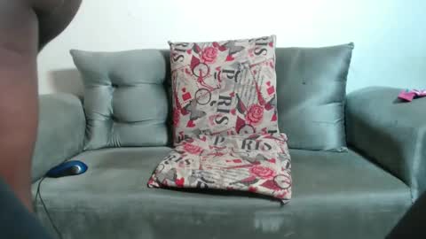 Snapshot of wonderfullight chatting on February 6, 8:50 am SHENIEL RODRIGUEZ online show from February 6, 8:50 am