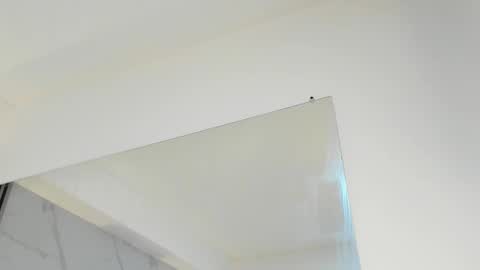 Snapshot of wonderkloe_ chatting on February 15, 1:24 am wonderkloe_ online show from February 15, 1:24 am