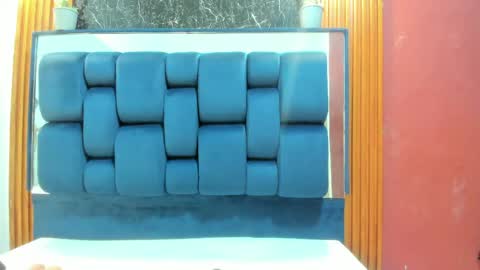 Snapshot of wonderkloe_ chatting on April 13, 2:39 am wonderkloe_ online show from April 13, 2:39 am
