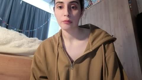 Stia online show from February 5, 10:53 am