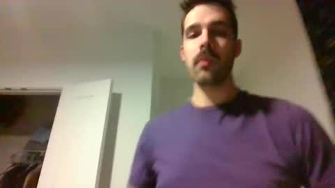 Snapshot of wontsaveyou chatting on November 29, 5:43 am wontsaveyou online show from November 29, 5:43 am