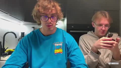 Snapshot of woods_jerk chatting on January 13, 10:59 pm Mitya online show from January 13, 10:59 pm