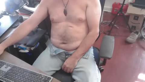 woodworker6473 online show from February 5, 3:27 pm