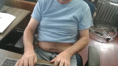 Snapshot of woodworker6473 chatting on March 26, 1:06 pm woodworker6473 online show from March 26, 1:06 pm