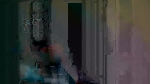 Snapshot of woodwurm chatting on October 7, 3:25 am woodwurm and Snoeske online show from October 7, 3:25 am