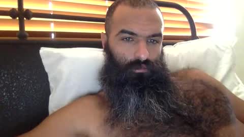 woof_wolf37 online show from October 17, 5:15 pm