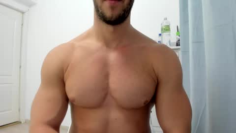 Snapshot of woolfiie chatting on December 2, 10:01 pm Wolfie online show from December 2, 10:01 pm