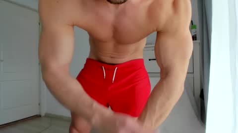 Snapshot of woolfiie chatting on February 2, 10:13 am Wolfie online show from February 2, 10:13 am