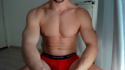 Snapshot of woolfiie chatting on March 5, 9:27 am Wolfie online show from March 5, 9:27 am