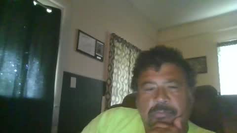 Snapshot of woperator12 chatting on April 5, 1:52 pm woperator12 online show from April 5, 1:52 pm