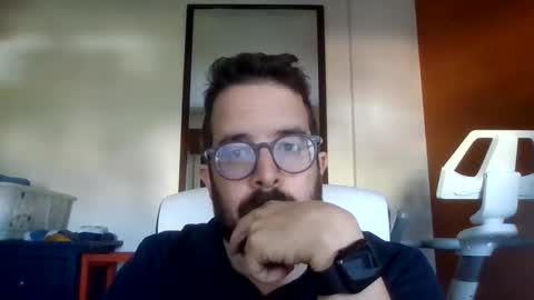 Snapshot of workinglater chatting on September 24, 9:01 am workinglater online show from September 24, 9:01 am