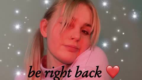 Arnika and Simon online show from January 1, 8:47 pm