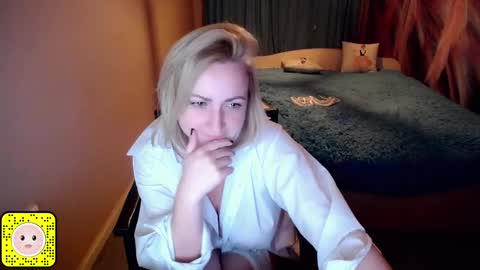 wow_co online show from December 4, 1:03 am