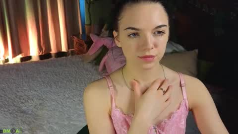 Snapshot of wow_evelin chatting on March 17, 1:47 pm Evelin online show from March 17, 1:47 pm