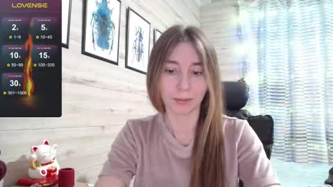 Snapshot of wow_porno_ chatting on December 20, 3:19 pm Anna online show from December 20, 3:19 pm