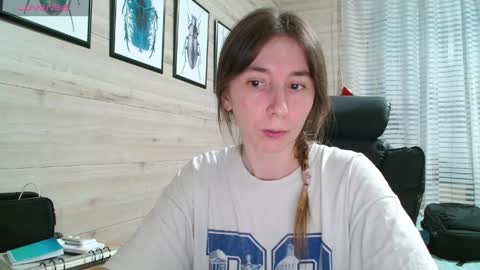 Snapshot of wow_porno_ chatting on May 31, 3:30 pm Anna online show from May 31, 3:30 pm