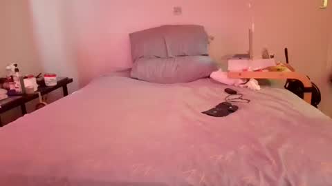 Snapshot of wowhotcutiepie chatting on March 1, 5:59 pm Cuteipie online show from March 1, 5:59 pm