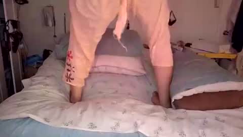 Snapshot of wowhotcutiepie chatting on March 29, 5:35 pm Cuteipie online show from March 29, 5:35 pm