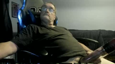 wowsers2022 online show from November 11, 12:32 am