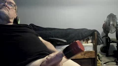 wowsers2022 online show from December 15, 8:07 am