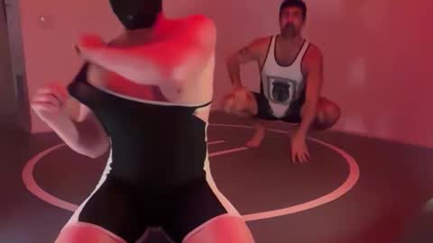 Snapshot of wrestlestud chatting on December 2, 9:14 am wrestlestud online show from December 2, 9:14 am