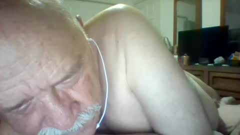 Snapshot of wvmountainlover chatting on May 9, 1:22 am wvmountainlover online show from May 9, 1:22 am