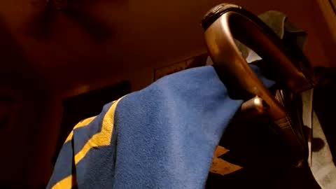 wvuguy1986 online show from December 14, 10:53 am