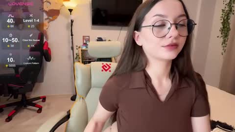 Eric and Christine 3 online show from February 8, 11:57 am