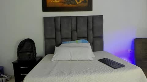 wyatt online show from January 10, 12:07 pm