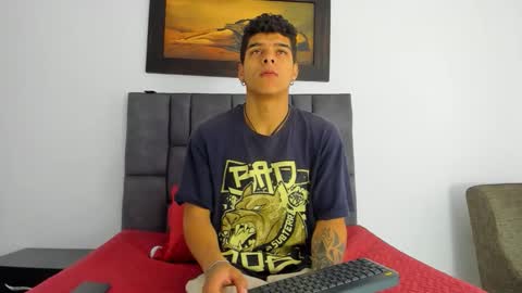 wyatt online show from February 11, 12:32 pm