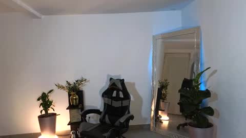 Snapshot of wyatt_rose chatting on October 1, 1:33 am wyatt online show from October 1, 1:33 am