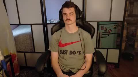 Wyatt online show from February 20, 9:59 pm