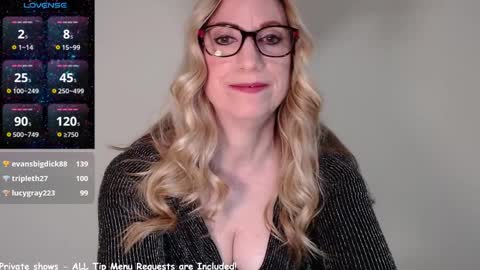 Wyn online show from March 29, 11:16 pm