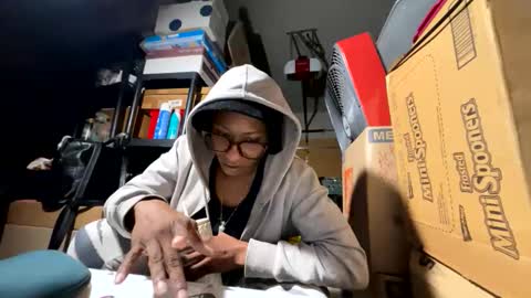 Wynter Heat online show from October 30, 8:49 am