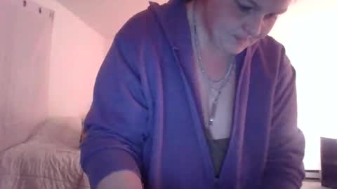 x0_jade online show from December 21, 11:34 pm