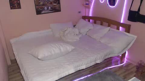 Jemy online show from February 16, 10:11 am