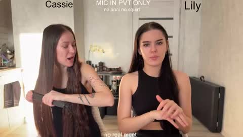 Snapshot of x_kai chatting on February 11, 11:15 am wiwi clap clap cat baby girl online show from February 11, 11:15 am